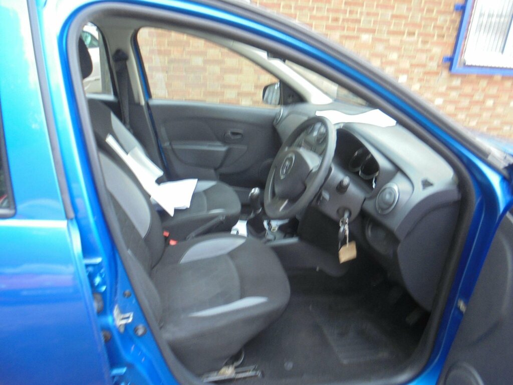 Dacia Sandero Stepway Hatchback 1.5 Dci Laureate Euro 5 201363 Blue #11
