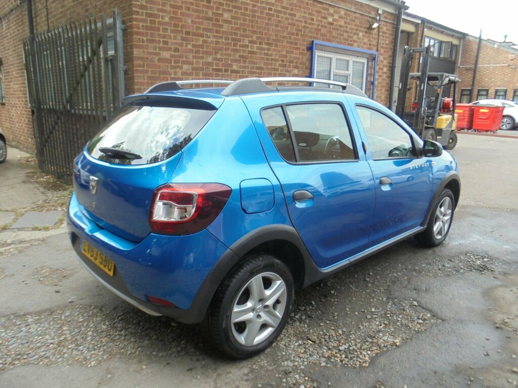Dacia Sandero Stepway Hatchback 1.5 Dci Laureate Euro 5 201363 Blue #9