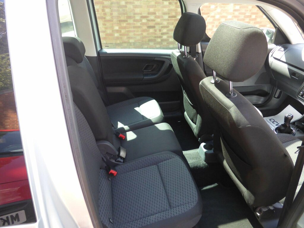 Skoda Roomster Se Silver #19