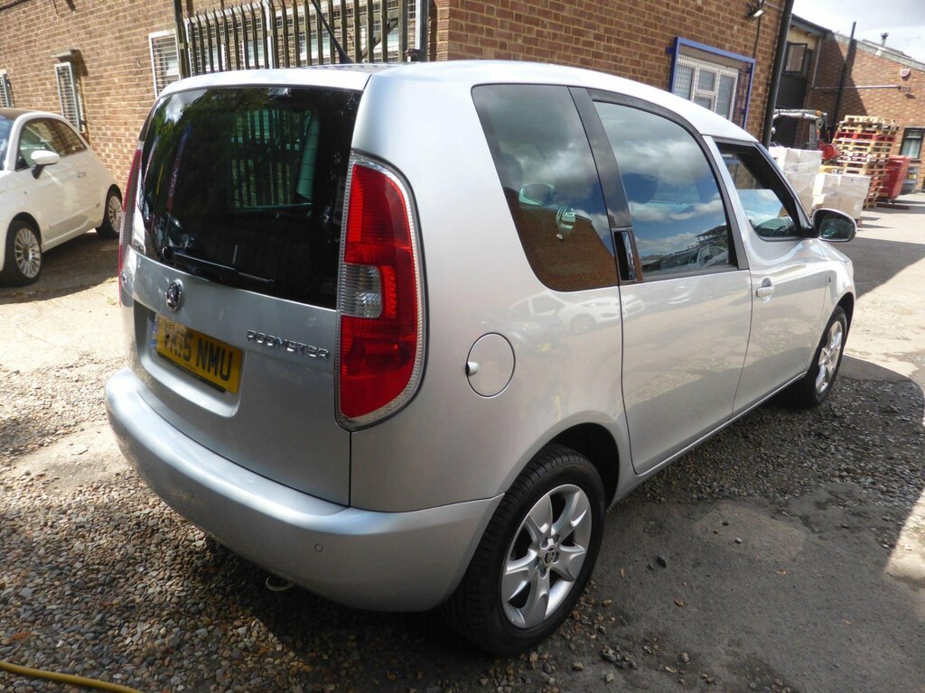 Skoda Roomster Se Silver #9