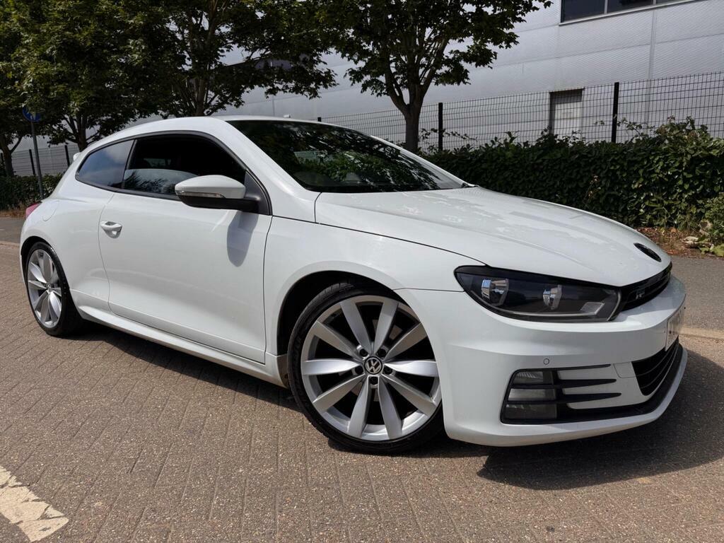 Volkswagen Scirocco 2.0 Tdi Bluemotion Tech R-line Dsg Euro 6 S S White