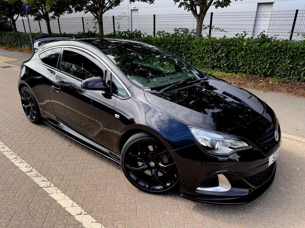 Vauxhall Astra GTC 2.0T Vxr Euro 5 S S Black #2