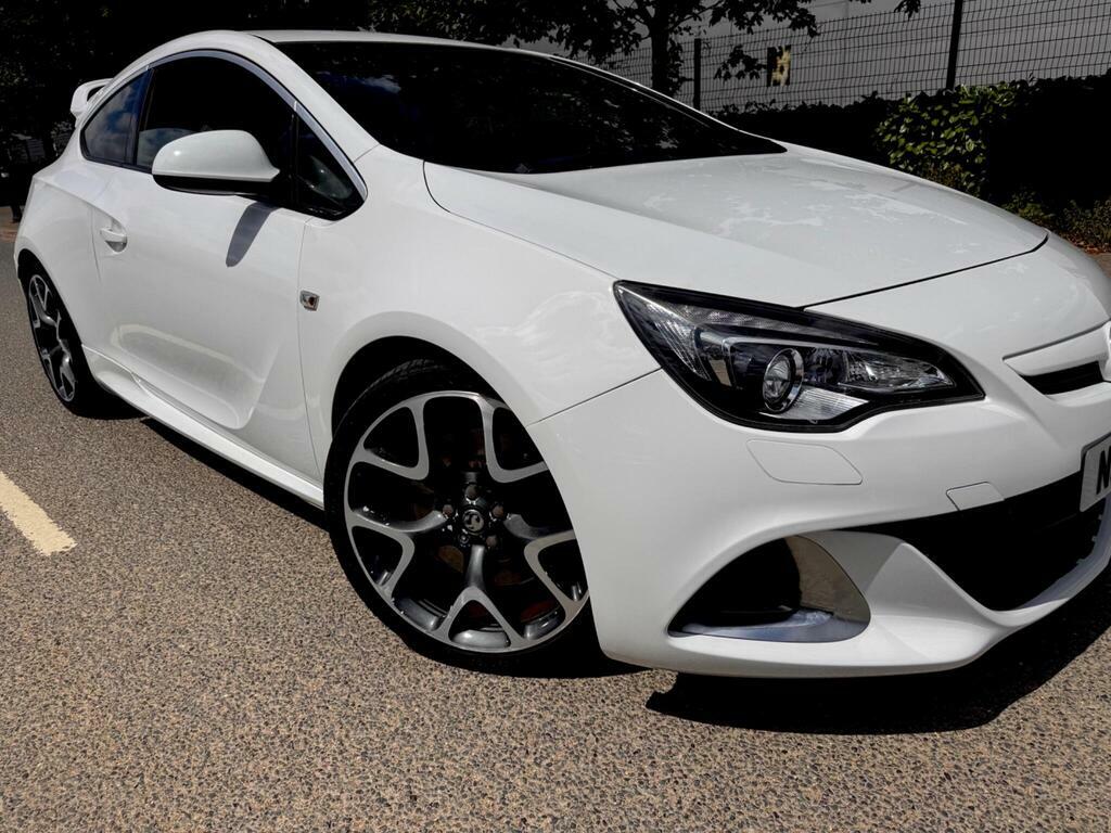 Vauxhall Astra GTC 2.0T Vxr Euro 5 S S White #6