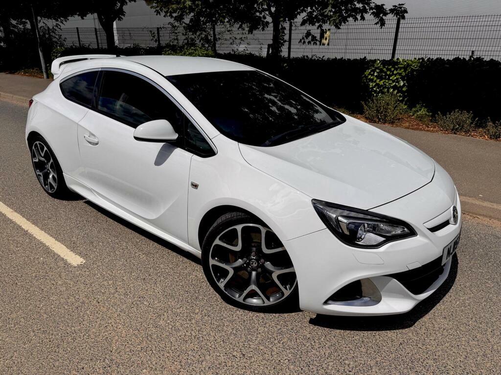 Vauxhall Astra GTC 2.0T Vxr Euro 5 S S White #2