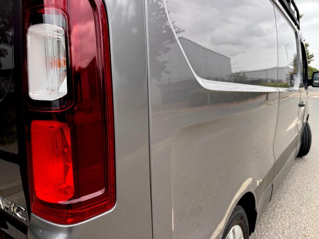 Renault Trafic Sl27 Business Plus Dci Sr Pv White #12