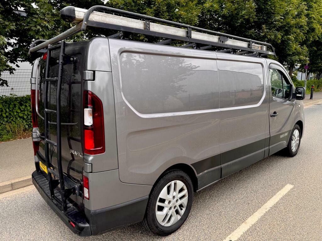 Renault Trafic Sl27 Business Plus Dci Sr Pv White #19