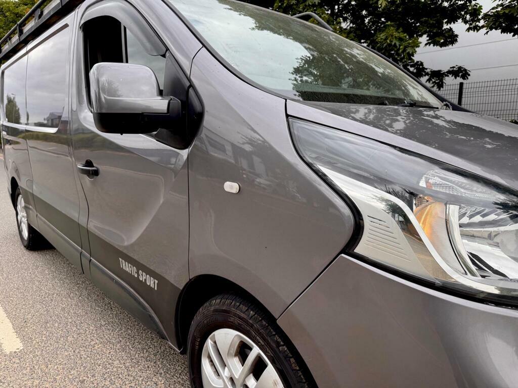 Renault Trafic Sl27 Business Plus Dci Sr Pv White #9