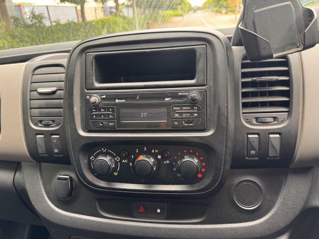 Renault Trafic Ll29 Dci 120 Sport Grey #32