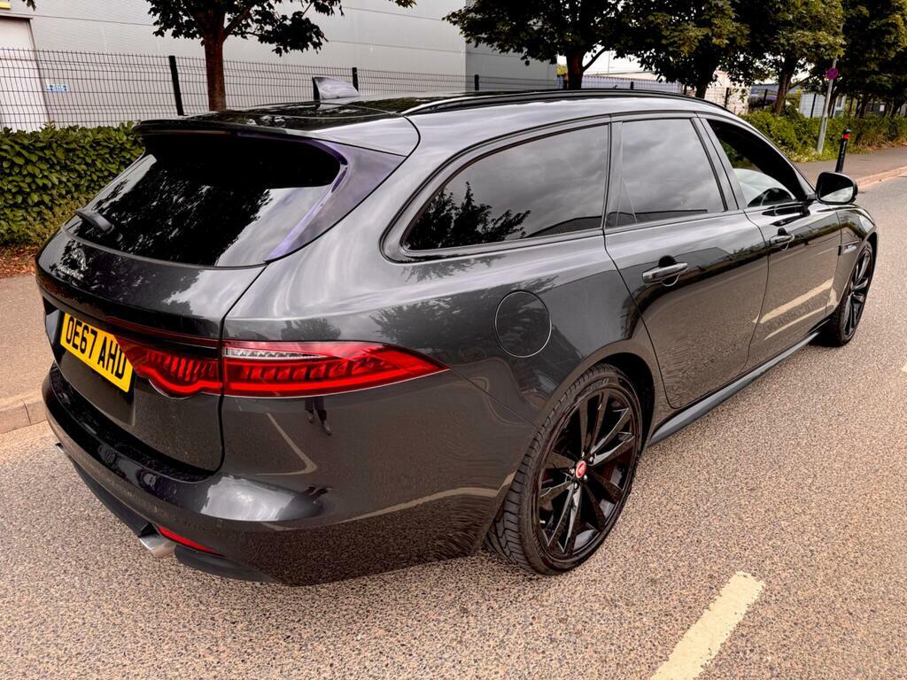 Jaguar XF 2L Prestige Red #19