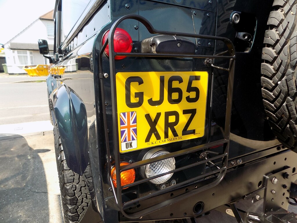 Land Rover Defender 110 110 2.2 Tdci Xs Utility Wagon Black #36