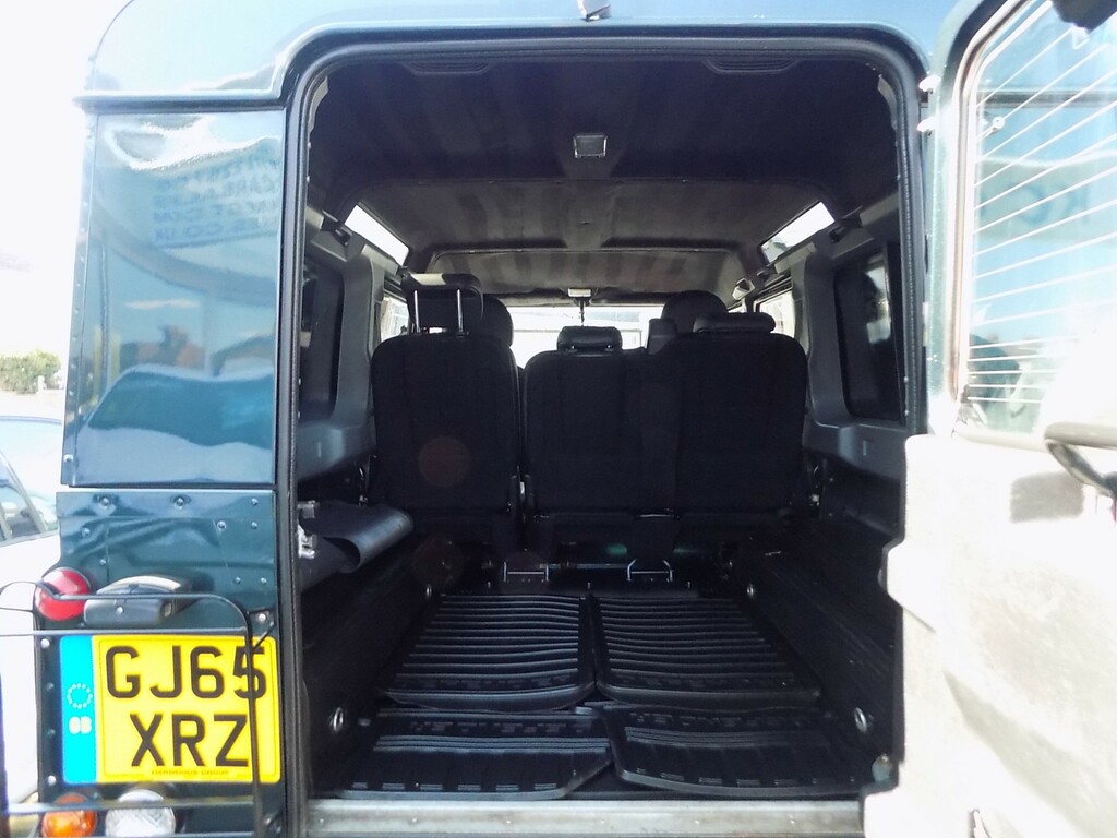 Land Rover Defender 110 110 2.2 Tdci Xs Utility Wagon Black #17