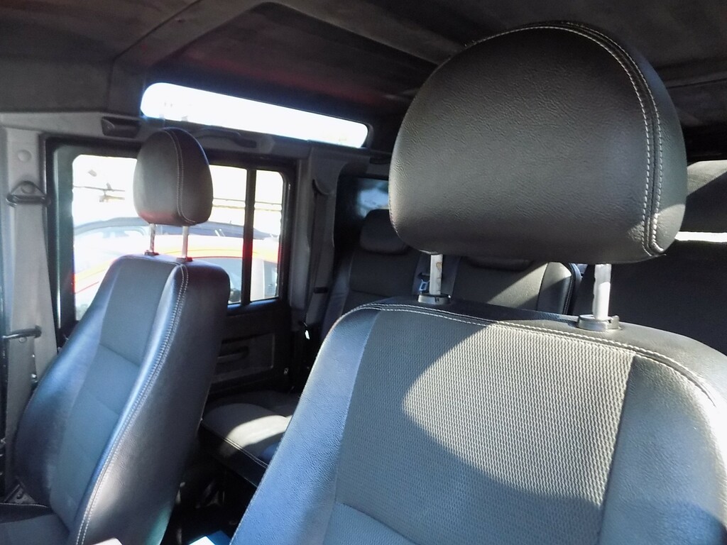 Land Rover Defender 110 110 2.2 Tdci Xs Utility Wagon Black #21