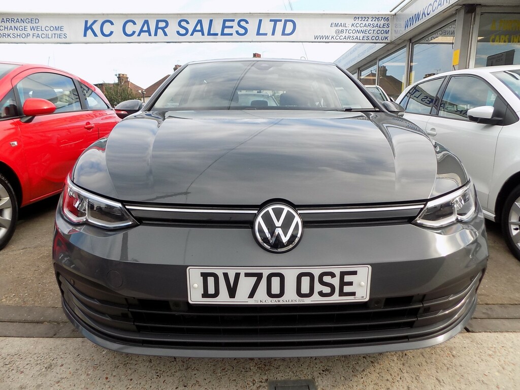 Volkswagen Golf Life Tsi