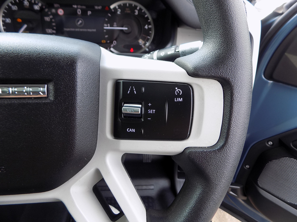 Land Rover Defender 110 Core Mhev Black #12