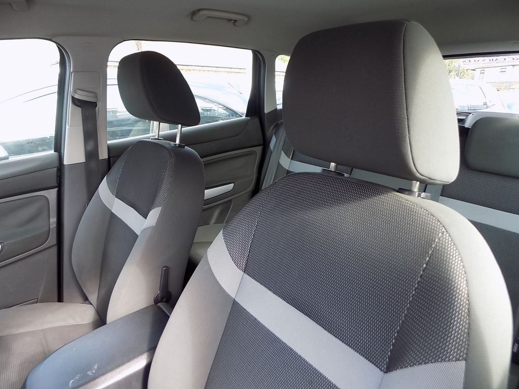 Ford Kuga 2.0 Tdci Zetec Ap Pack 10 Services 12 Mo White #18