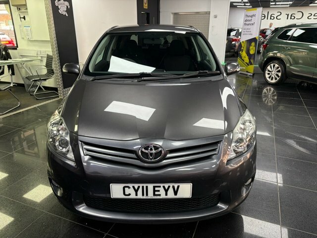 Toyota Auris V-matic Sr Hatchback Grey #3