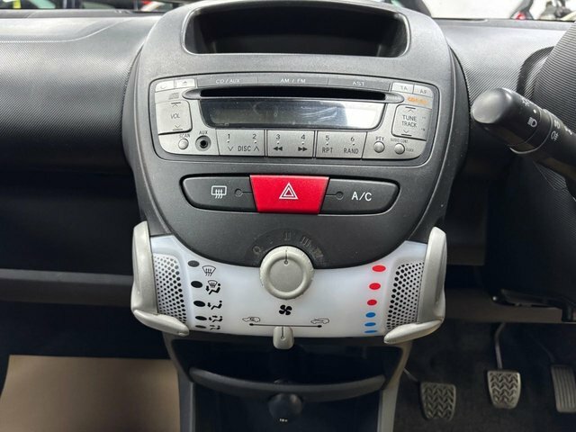 Citroen C1 Vtr White #10