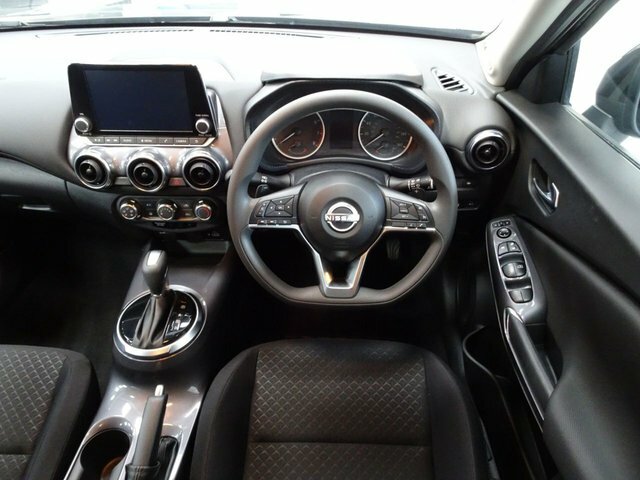Nissan Juke 1.0 Dig-t Acenta Suv Dct Euro 6 S YE24XYU Black #2