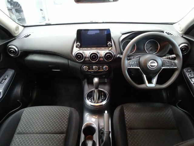 Nissan Juke 1.0 Dig-t Acenta Suv Dct Euro 6 S YE24XYU Black #4