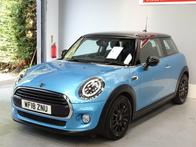 Mini Hatch 1.5 Cooper Hatchback Steptronic Euro 6 WF18ZNU Blue #5