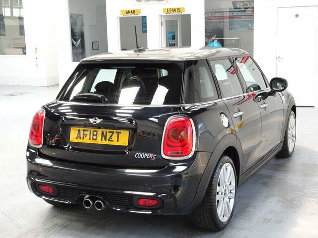 Mini Hatch 2.0 Cooper S Seven Hatchback Euro AF18NZT Black #5