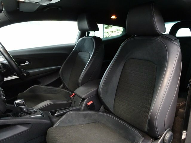 Volkswagen Scirocco Scirocco Gt Bluemotion Technology Tdsi S-a Black #18