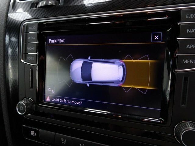 Volkswagen Scirocco Scirocco Gt Bluemotion Technology Tdsi S-a Black #22