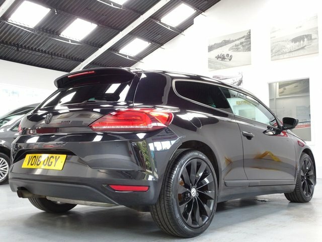 Volkswagen Scirocco Scirocco Gt Bluemotion Technology Tdsi S-a Black #9