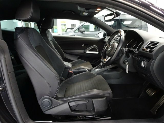 Volkswagen Scirocco Scirocco Gt Bluemotion Technology Tdsi S-a Black #10