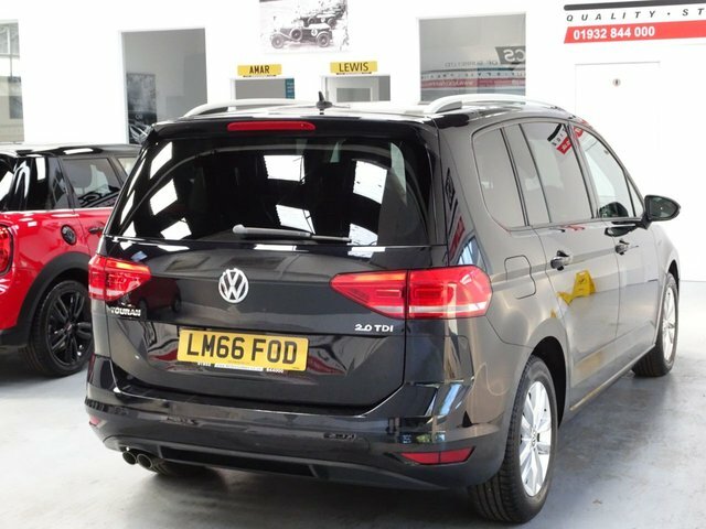 Volkswagen Touran 2.0 Tdi Bluemotion Tech Se Family Mpv D Black #5