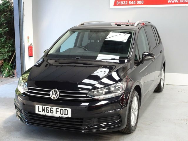 Volkswagen Touran 2.0 Tdi Bluemotion Tech Se Family Mpv D Black #4