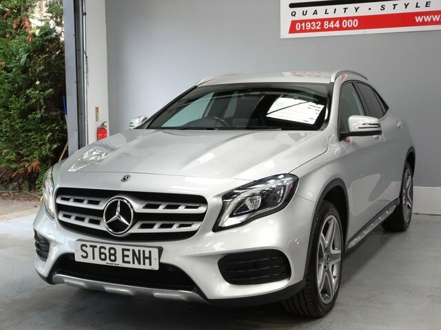 Mercedes-Benz GLA Class 1.6 Gla200 Amg Line Premium Suv 7G-dc ST68ENH Silver #4
