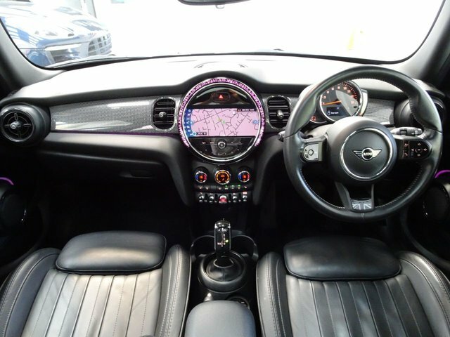 Mini Hatch 1.5 Cooper Exclusive Hatchback Steptron DB21CGG Blue #2