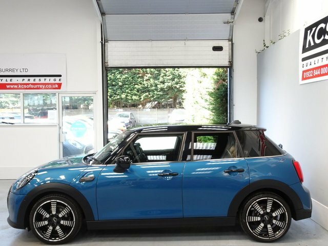 Mini Hatch 1.5 Cooper Exclusive Hatchback Steptron DB21CGG Blue #3