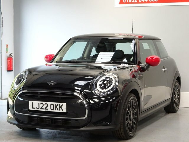 Mini Hatch 1.5 Cooper Classic Hatchback Steptronic LJ22OKK Black #4