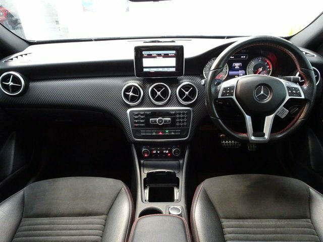 Mercedes-Benz A Class 2.1 A200 Cdi Amg Sport Hatchback 7G-dct Silver #2
