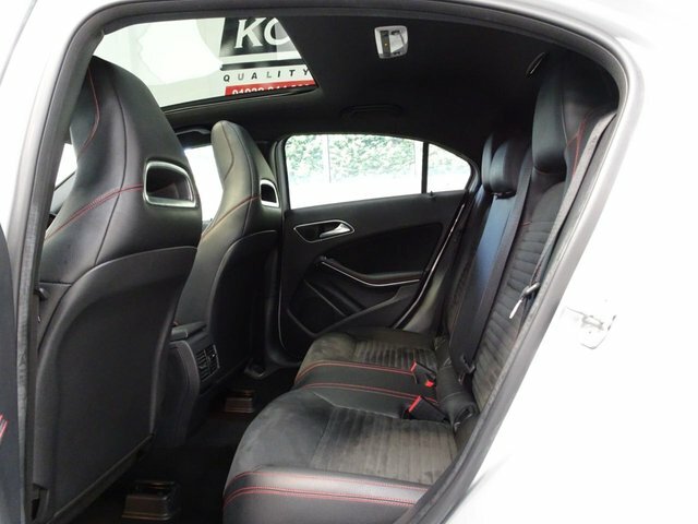 Mercedes-Benz A Class 2014 14 A180 Black #19