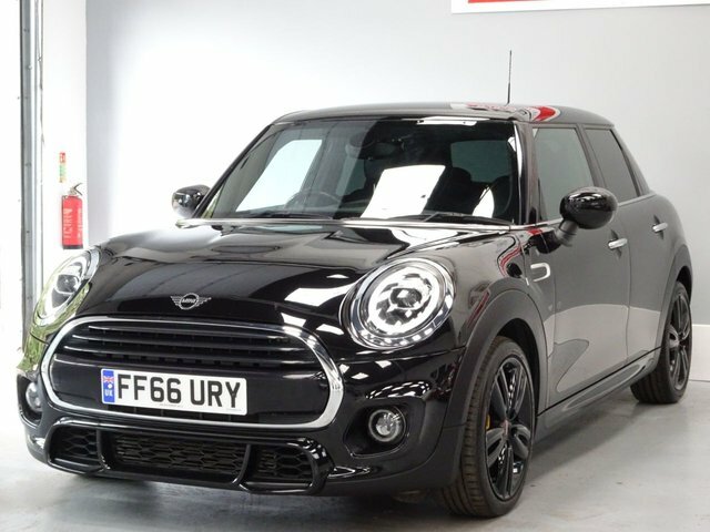 Mini Hatch 1.5 Cooper Sport Hatchback Euro FF66URY Black #4