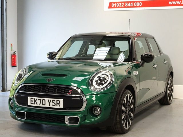 Mini Hatch 2.0 Cooper S Exclusive Hatchback Steptr Green #4