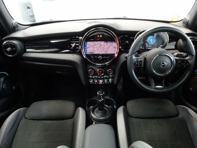 Mini Hatch 2.0 Cooper S Sport Hatchback Steptronic EJ23ZKC White #2