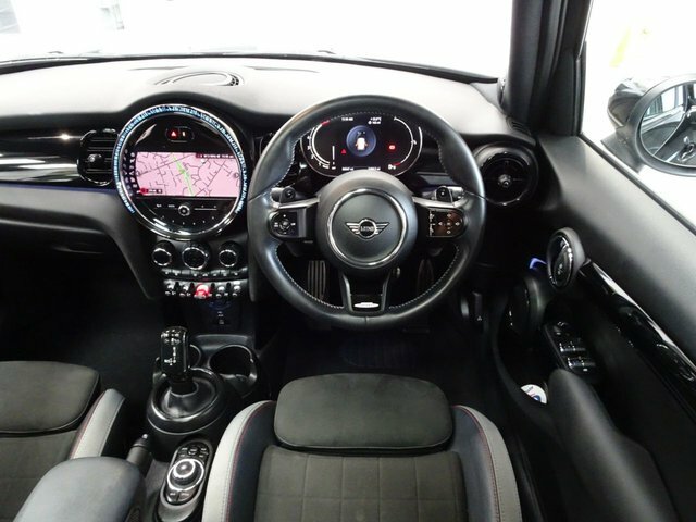 Mini Hatch 2.0 Cooper S Sport Hatchback Steptronic AF24SNZ Black #6