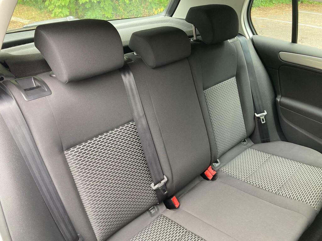 Volkswagen Golf 1.6L Match Tdi 103 Bhp Black #14