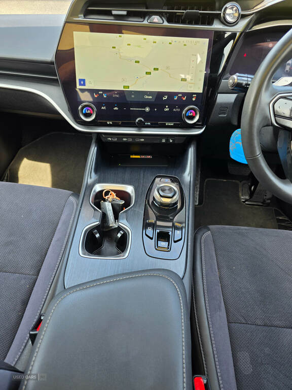 Lexus RZ 450E Premium #29
