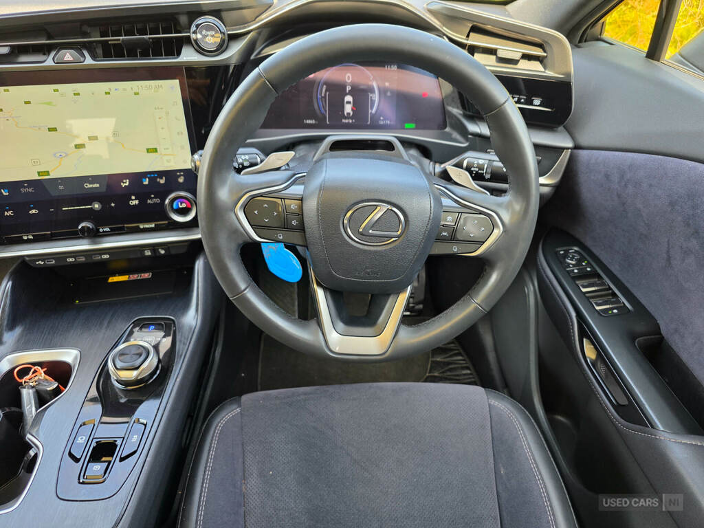 Lexus RZ 450E Premium #21