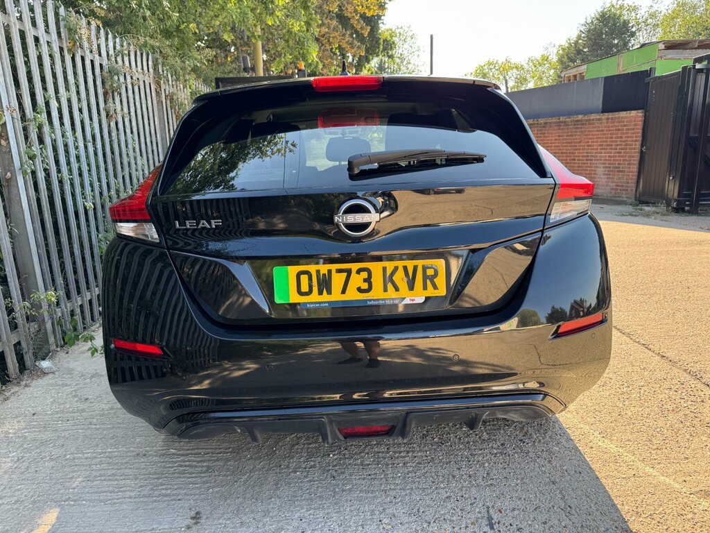 Nissan Leaf Tekna Grey #11
