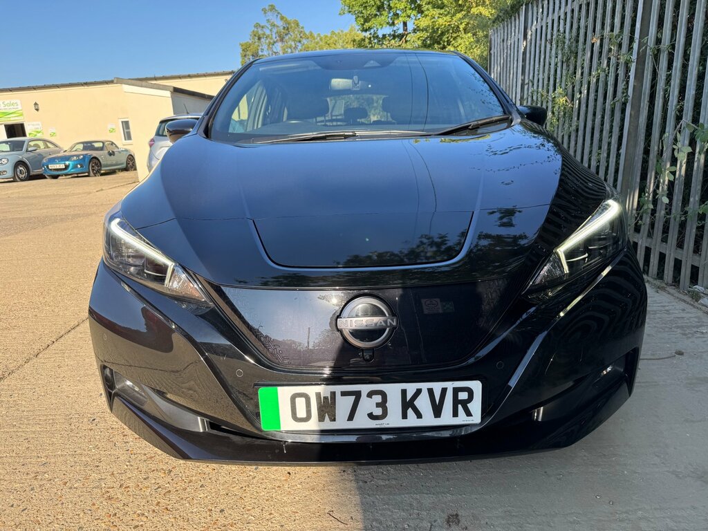 Nissan Leaf 39Kwh Tekna Hatchback 150 Ps Black #5