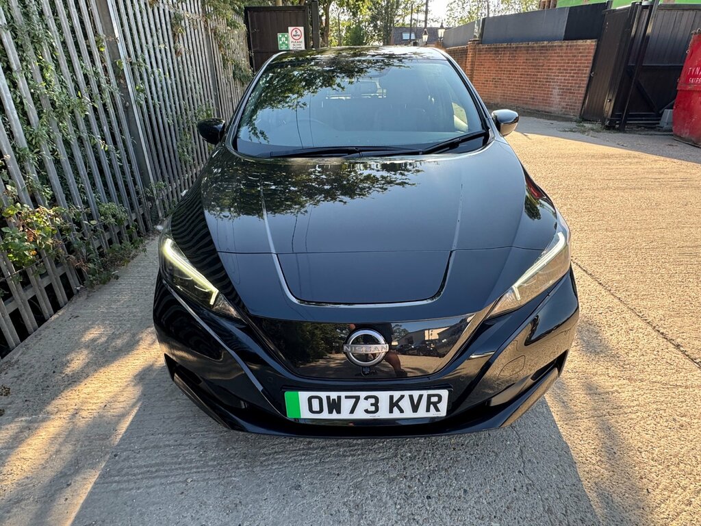 Nissan Leaf Tekna Grey #18