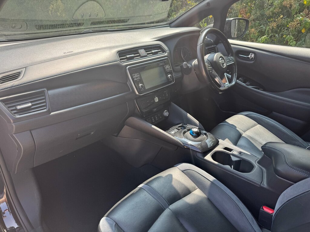 Nissan Leaf 40Kwh N-connecta Hatchback  #27