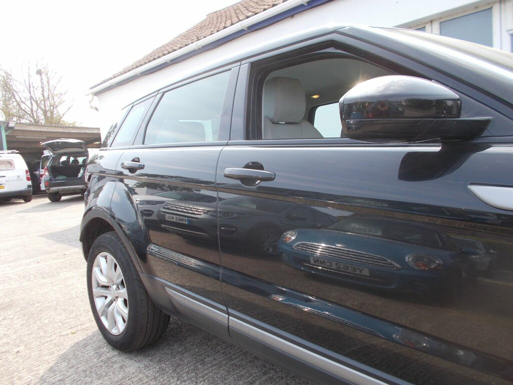 Land Rover Range Rover Evoque 2.0 Ed4 Se Suv Fwd Euro 6 Ss Black #4