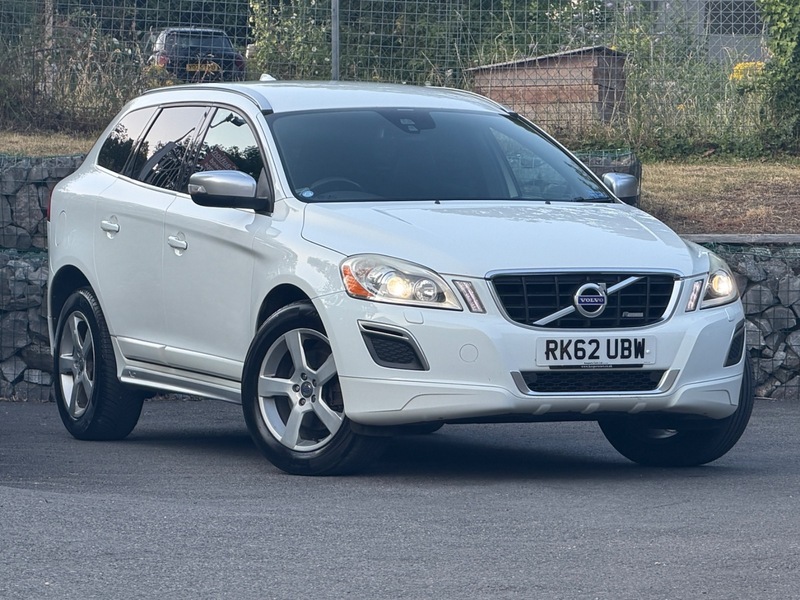 Volvo XC60 2.4 D5 R-design Lux White #2
